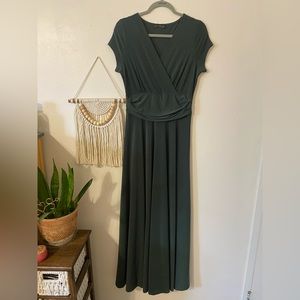 Green maxi dress